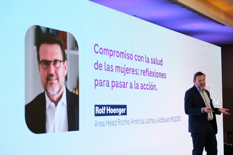 Tecnología, sistemas y políticas públicas; pilares de acceso a la salud para las mujeres