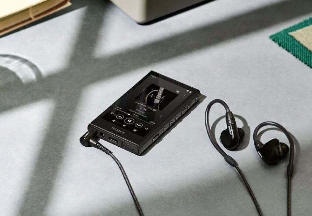 Sony presenta un 'walkman' con pantalla de 3,6 pulgadas y hasta 32 horas de reproducción en alta fidelidad