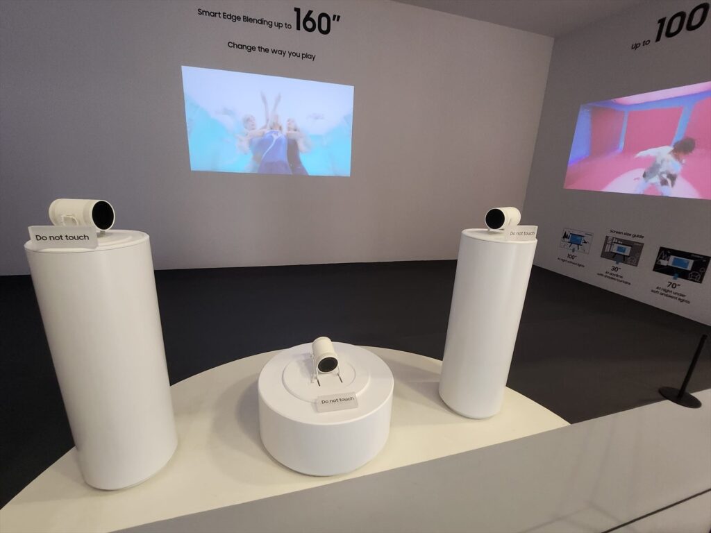 Samsung trabaja para que se pueda visualizar contenido en cualquier superficie con cuatro proyectores The FreeStyle