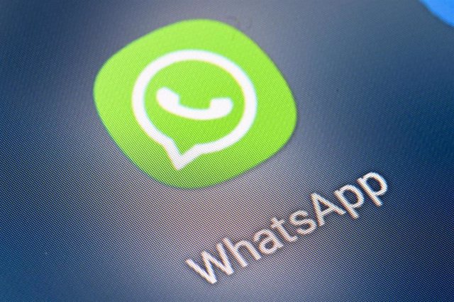 WhatsApp prueba a mostrar las actualizaciones de estado en Android con imágenes de vista previa