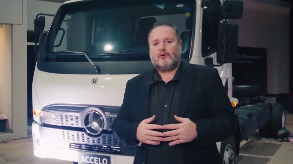 Mercedes-Benz refuerza su propuesta automotriz con el lanzamiento del nuevo camión Accelo 1116